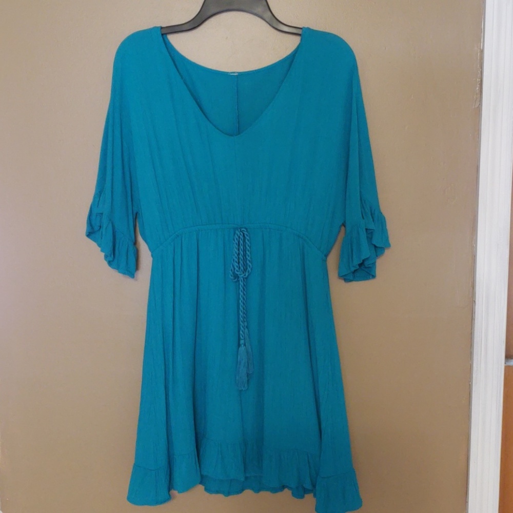 Dress - Picture 2 of 3